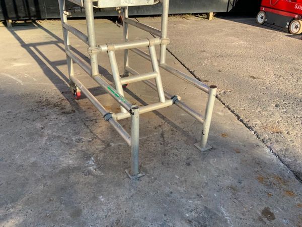 FOLDING PODIUM / ACCESS PLATFORM.........1216t. 347677714