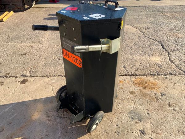 120lts FUEL BOWSER / DELIVERY CADDY.......937t. 347679355