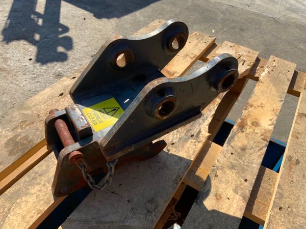 DOUBLE LOCKING QUICK HITCH..30mm PINS....1496. 347708897
