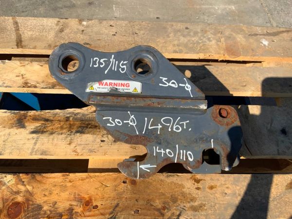 DOUBLE LOCKING QUICK HITCH..30mm PINS....1496. 347708900