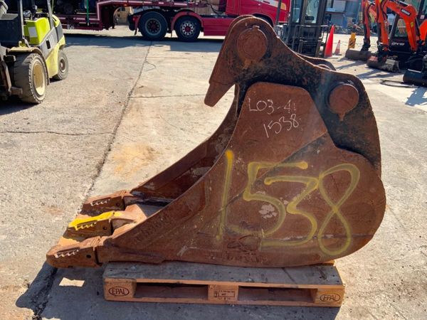 24" RHINOX XP DIGGING BUCKET....80mm PINS..1538t. 347709154