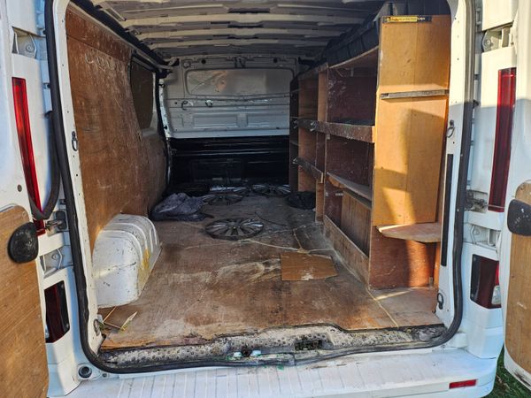 Opel Vivaro 2018 347727862