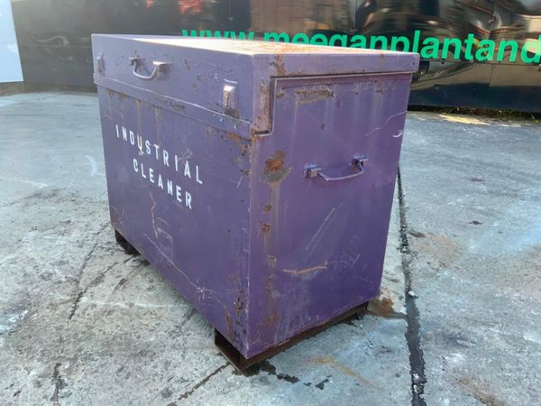 TOOL STORAGE LOCK BOX / VAN VAULT.......1305t. 347912938