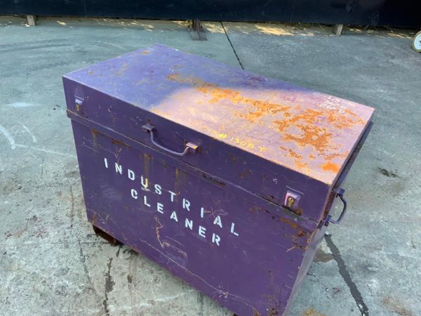 TOOL STORAGE LOCK BOX / VAN VAULT.......1305t. 347912944