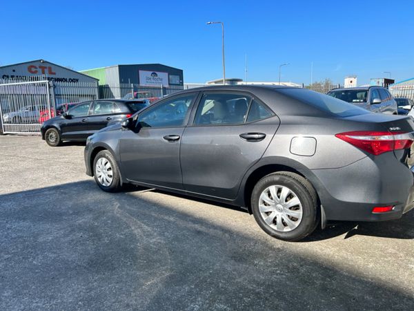 Toyota Corolla 2016 347922324