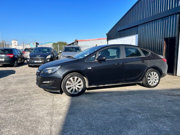 Opel Astra 2015 347922495