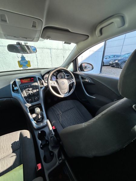 Opel Astra 2015 347922509