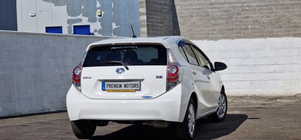 Toyota Aqua Automatic push start 347993883