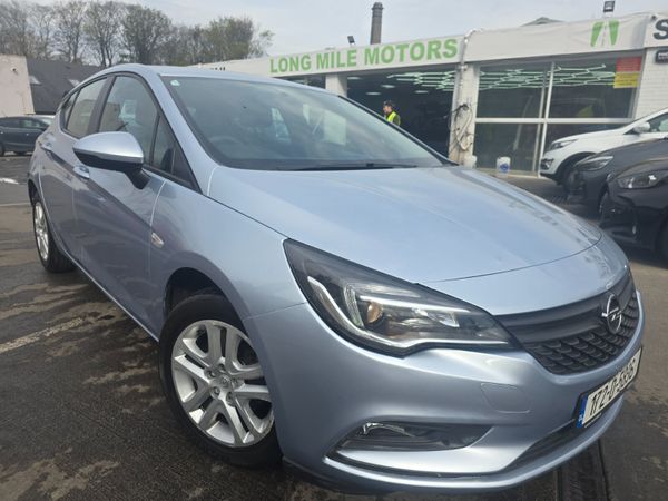 Opel Astra 2017 AA APPROVED 348205823