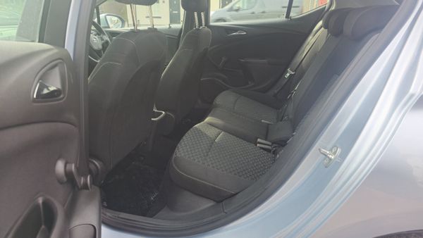 Opel Astra 2017 AA APPROVED 348205855