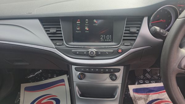 Opel Astra 2017 AA APPROVED 348205869