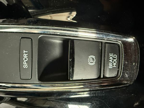 2015 Honda Vezel(HRV)1.5 hybrid auto,50k Miles 348220127