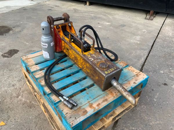HYDRAULIC BREAKER / HAMMER...45mm PINS...298v. 348331914