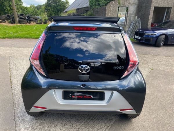 2016 (162) Toyota Aygo X - Clusiv 2 VVT-I 1.0 348344359
