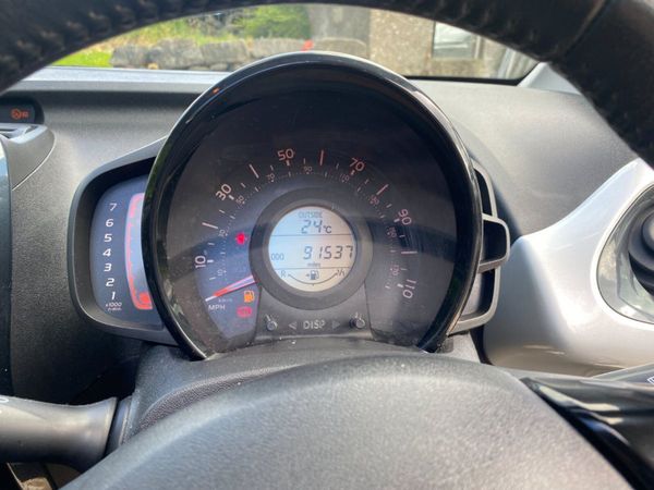 2016 (162) Toyota Aygo X - Clusiv 2 VVT-I 1.0 348344367
