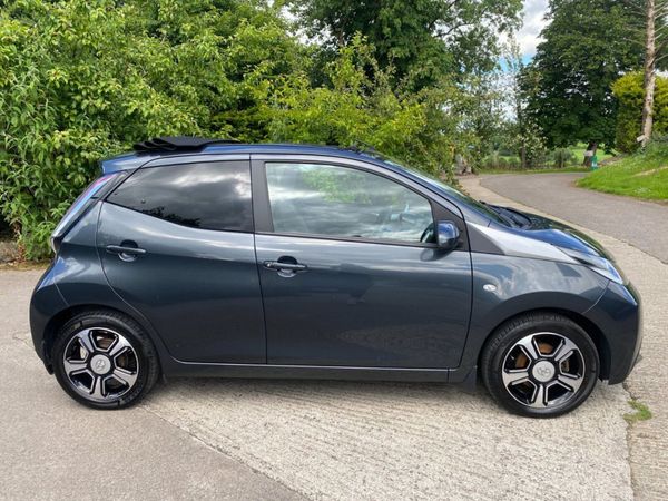 2016 (162) Toyota Aygo X - Clusiv 2 VVT-I 1.0 348344361