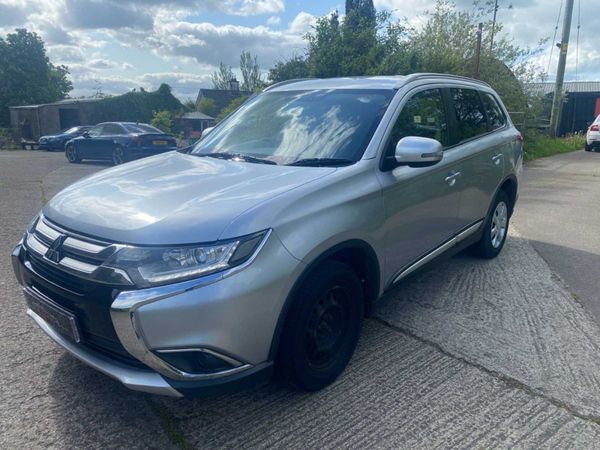 2017 Mitsubishi Outlander 2.2 Commercial DI-D 4 WD 348344558