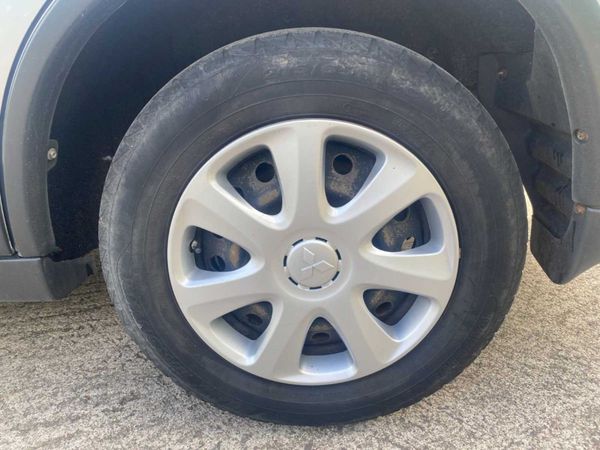 2017 Mitsubishi Outlander 2.2 Commercial DI-D 4 WD 348344559