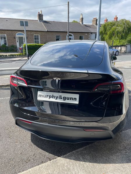 Tesla Model Y 2023 348348293