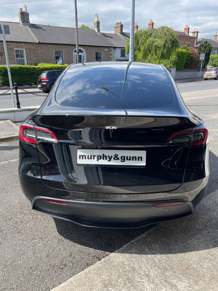 Tesla Model Y 2023 348348304