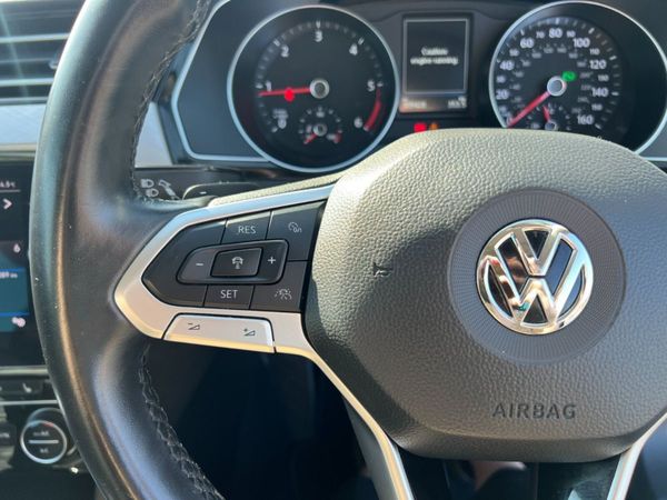 2020 Volkswagen Passat SEL 2.0 TDI Estate - Automa 348349219