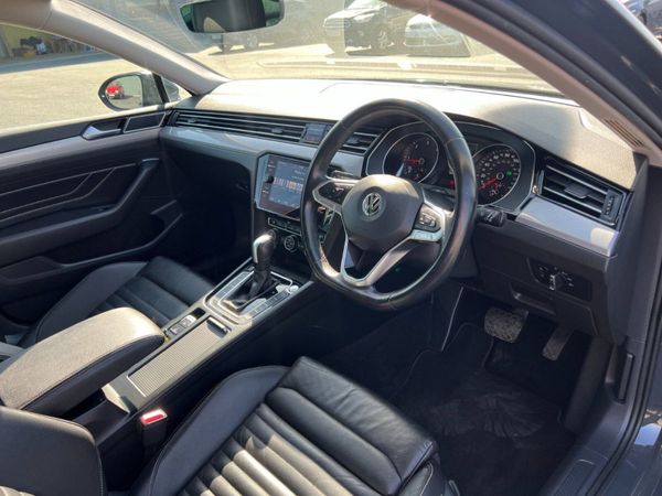 2020 Volkswagen Passat SEL 2.0 TDI Estate - Automa 348349213