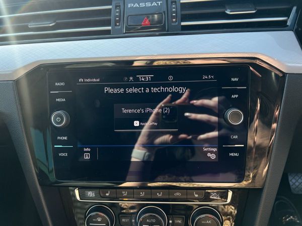 2020 Volkswagen Passat SEL 2.0 TDI Estate - Automa 348349224