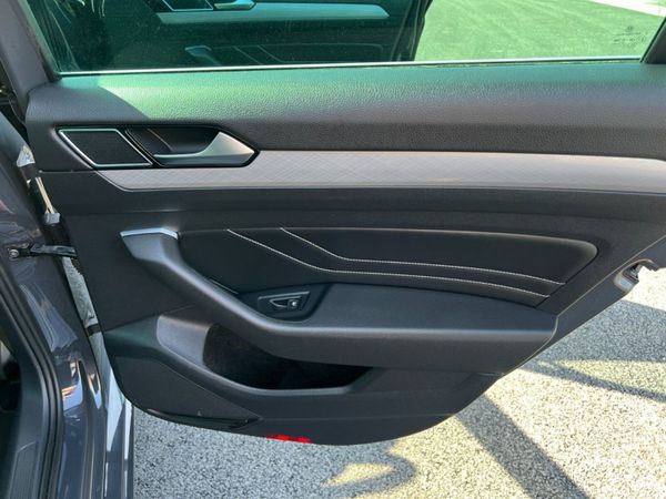 2020 Volkswagen Passat SEL 2.0 TDI Estate - Automa 348349231