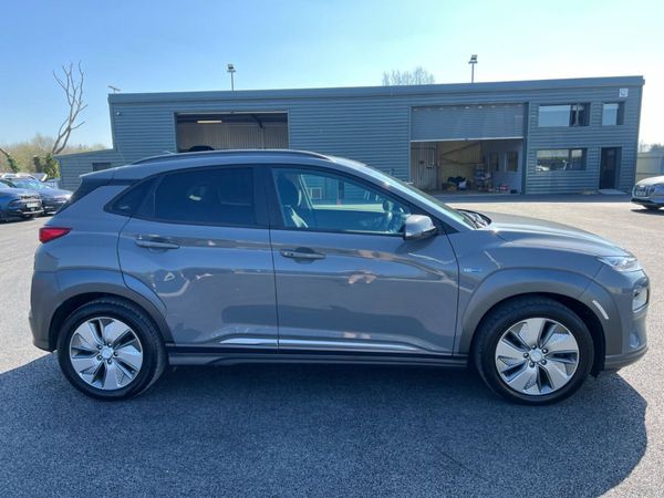 2020 (202) Hyundai Kona Premium 64kw Battery Elec 348349254