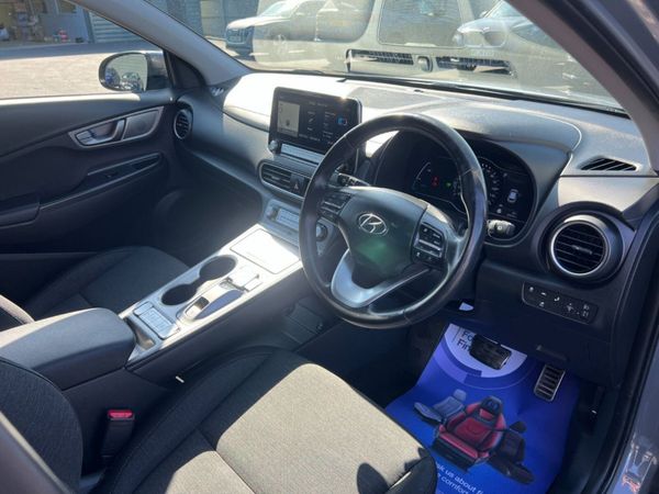 2020 (202) Hyundai Kona Premium 64kw Battery Elec 348349255