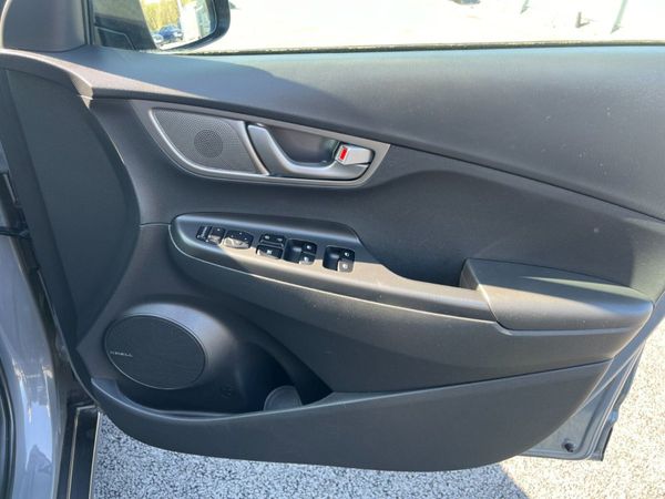 2020 (202) Hyundai Kona Premium 64kw Battery Elec 348349257
