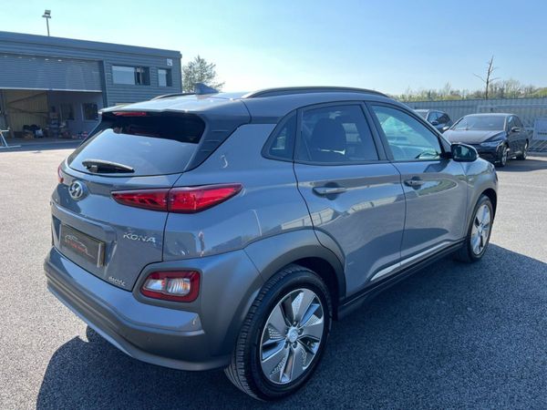 2020 (202) Hyundai Kona Premium 64kw Battery Elec 348349253