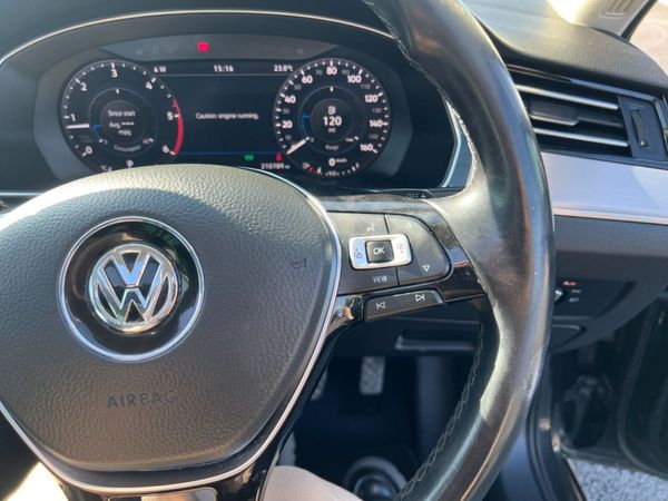 Irish REG 2019 Volkswagen Passat GT 2.0 Auto 348349303