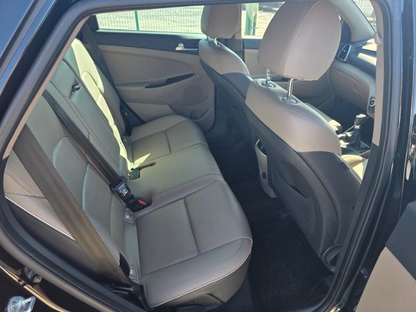 Hyundai Tucson 2019 348358839