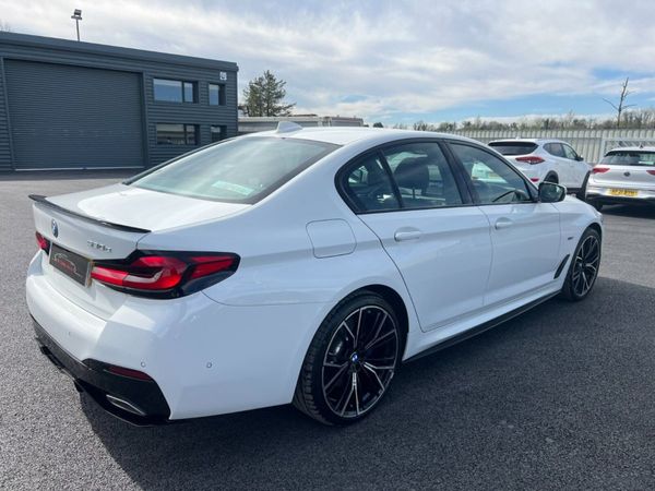 2022 (222) BMW 530E M Sport PHEV - Sunroof 348350098