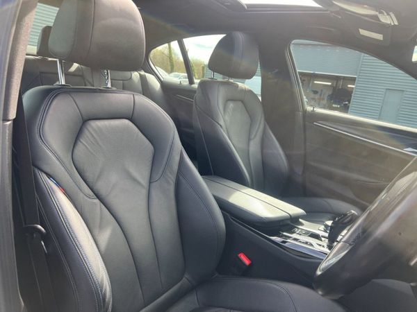 2022 (222) BMW 530E M Sport PHEV - Sunroof 348350102