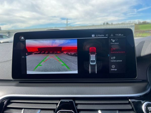 2022 (222) BMW 530E M Sport PHEV - Sunroof 348350114