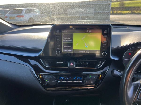 2020 Toyota CH-R Design 2.0 CVT HEV 348350260