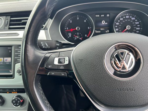2016 Volkswagen Passat SE Business 2.0 TDI BMT Est 348350449