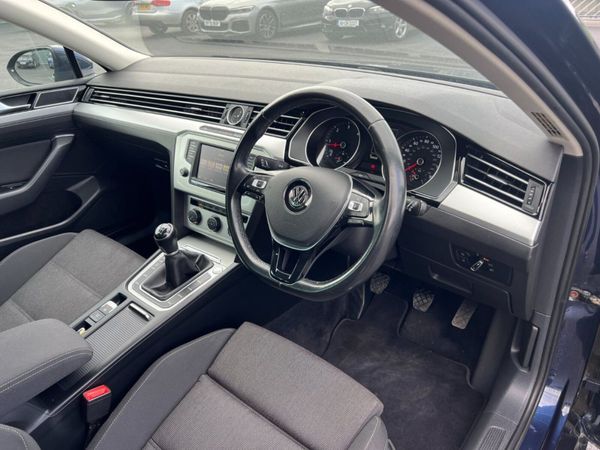 2016 Volkswagen Passat SE Business 2.0 TDI BMT Est 348350443