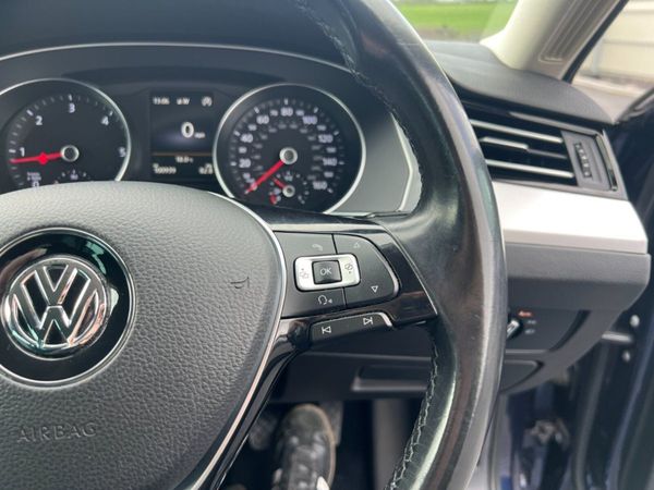 2016 Volkswagen Passat SE Business 2.0 TDI BMT Est 348350450