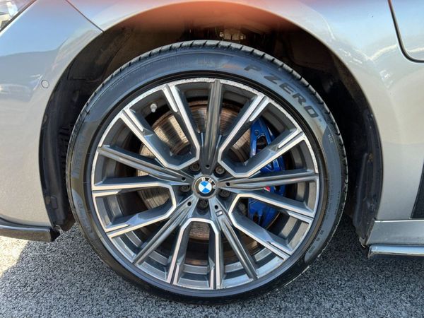 2020 (202) BMW 7 Series  745E M Sport Auto - Sunro 348350567