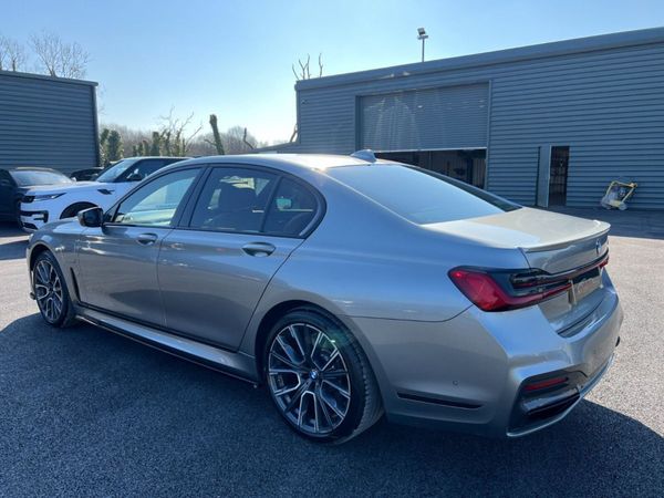 2020 (202) BMW 7 Series  745E M Sport Auto - Sunro 348350569