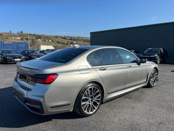 2020 (202) BMW 7 Series  745E M Sport Auto - Sunro 348350571