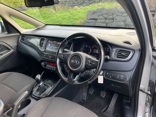 2018 Kia Carens 2 1.7 CRDI ISG  7 Seater 348350822