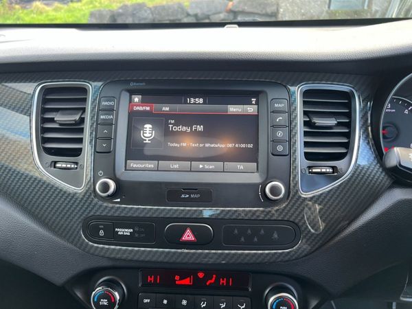 2018 Kia Carens 2 1.7 CRDI ISG  7 Seater 348350830