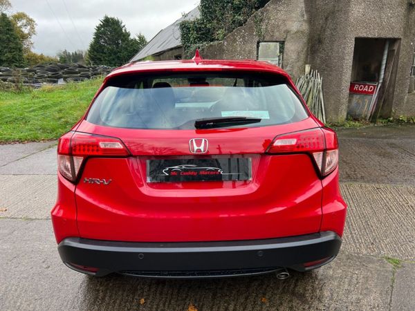 2017 (172) Honda HR-V SE 1.6 I-DTEC 348351095