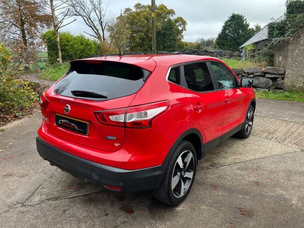 2016 Nissan Qashqai N-Connecta 1.5 DCI 348351294