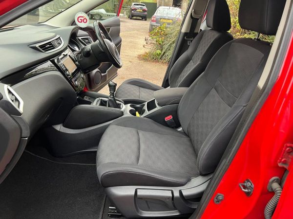 2016 Nissan Qashqai N-Connecta 1.5 DCI 348351311