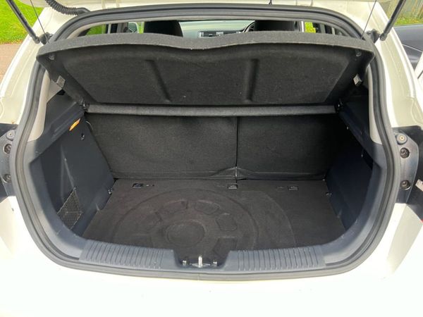 2015 (152) Kia Rio SR7 1.25 Petrol 348351349